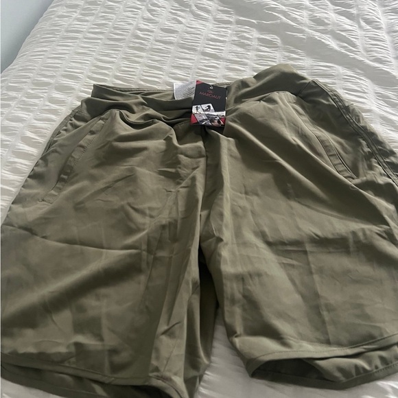 Marmot Pants - Marmot Olive Green Athletic Shorts/Women’s/Medium